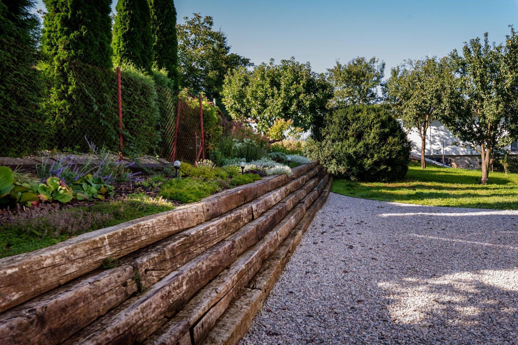 Atelier V Raji Villa Spišské Tomášovce Eksteriør bilde
